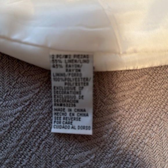 Dress Barn capri set, size 10 - Picture 13 of 16